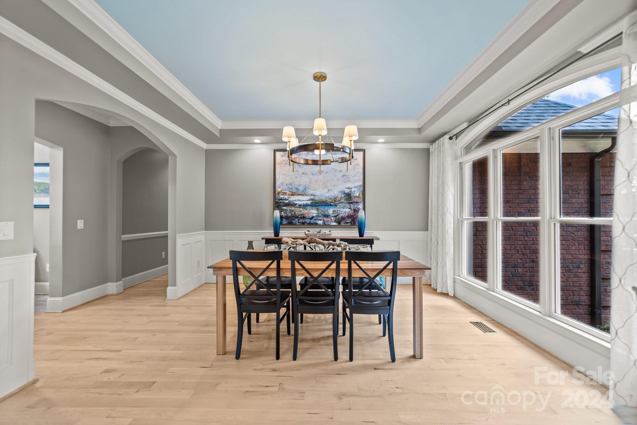 Hamilton Crest - Residential