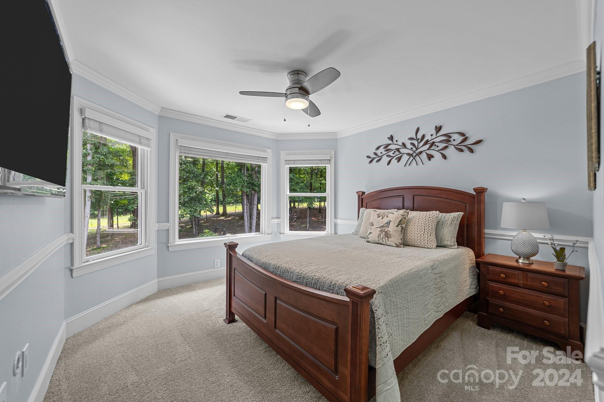 Hamilton Crest - Residential