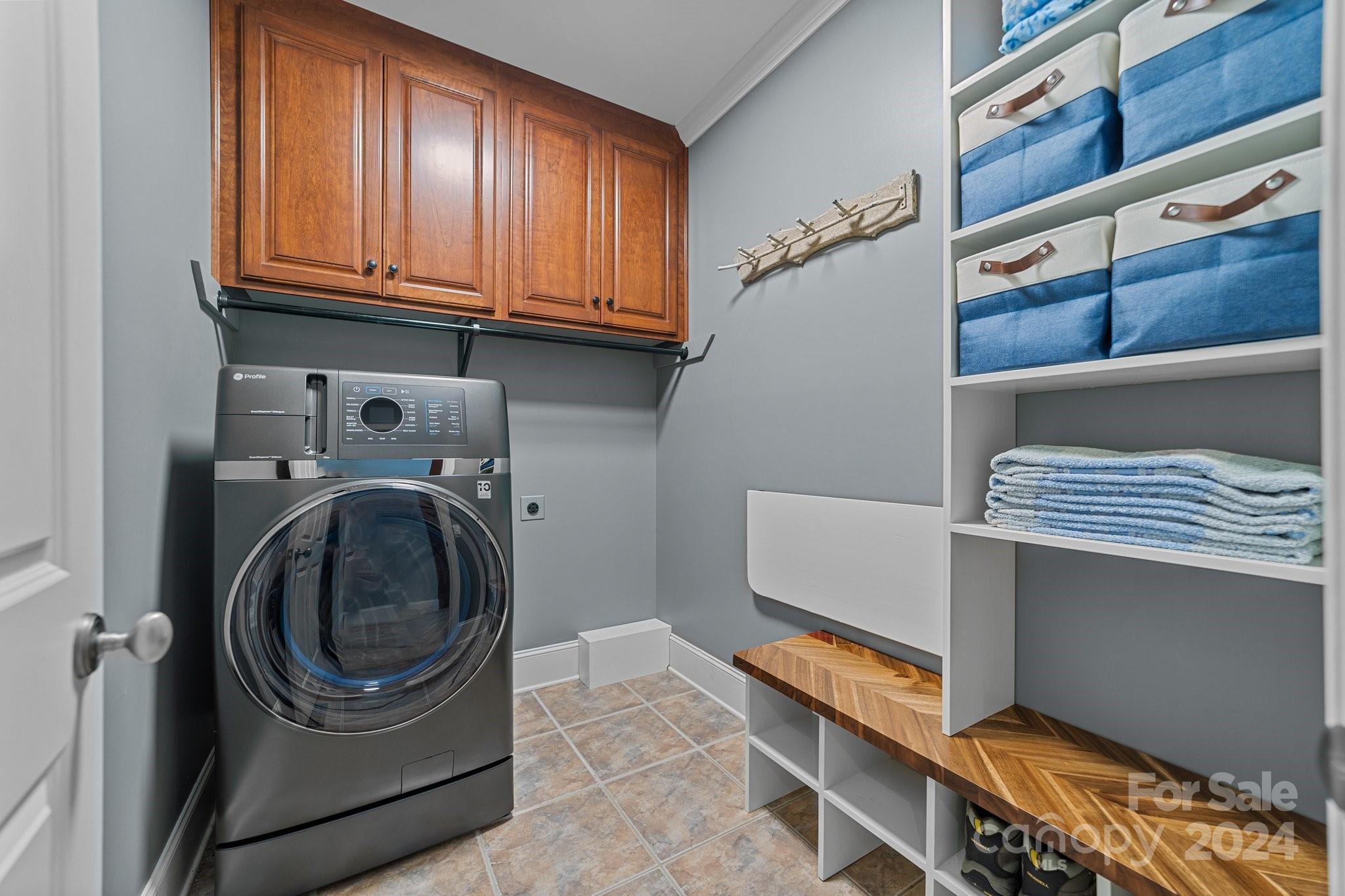 Hamilton Crest - Residential