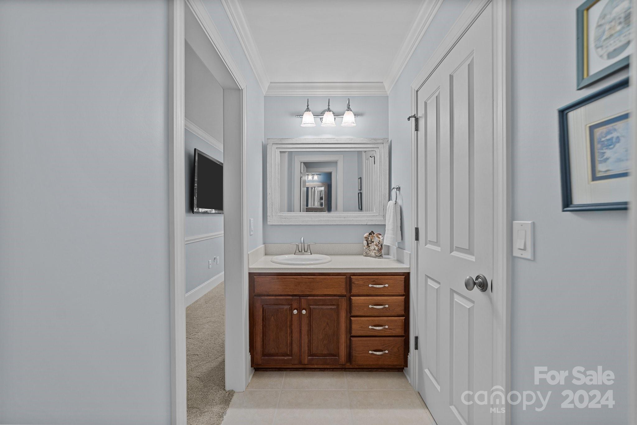 Hamilton Crest - Residential