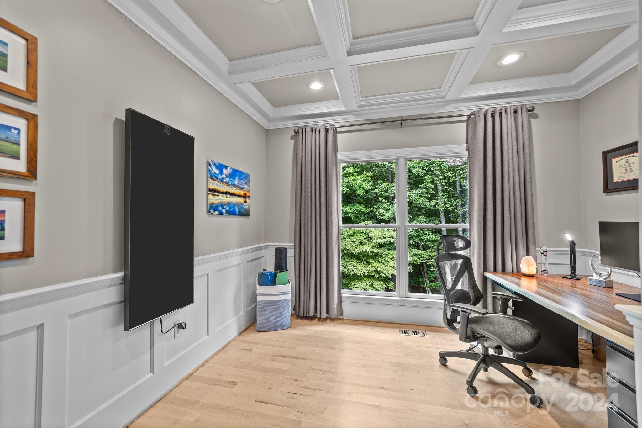 Hamilton Crest - Residential