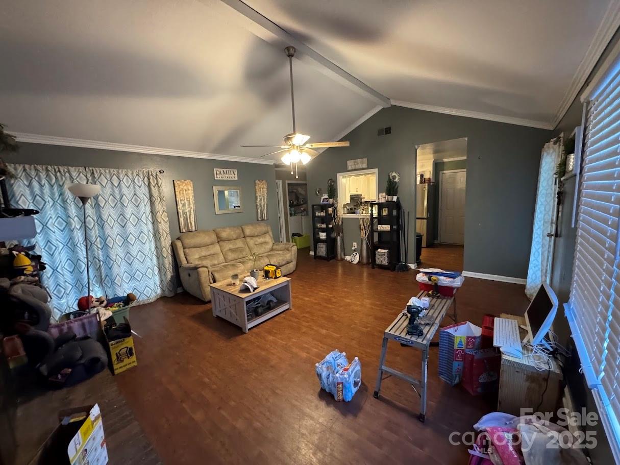 2835 Royal Ridge Lane