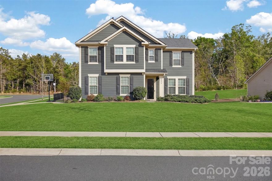 Move-in ready and meticulously maintained, this 3-bedroom, 2.5-bath home with a loft and 2-car garage is located on a desirable corner lot in a beautiful, established neighborhood within a highly sought-after school district. The open-concept floor plan offers seamless flow from the living room to the kitchen and dining area, perfect for everyday living and entertaining. The main-level primary suite features a custom walk-in closet, while the second level offers two spacious bedrooms, each with walk-in closets, along with a versatile loft showcasing custom built-ins. Enjoy the oversized, fenced, and private backyard—ideal for relaxing or entertaining. This home offers not only a beautiful interior and exterior, but also a strong sense of comfort and community. Schedule your private tour today—this home is ready to welcome its new owner.