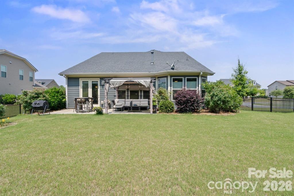 Churchill Farms - Residential