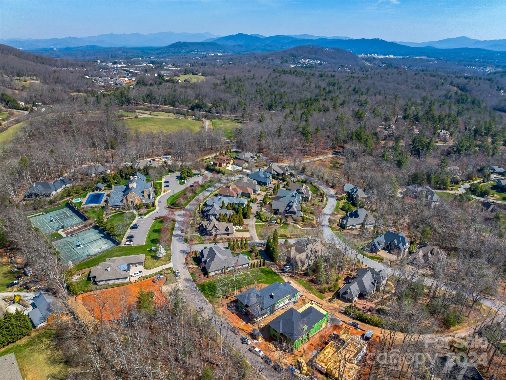 The Cliffs at Walnut Cove - Residential