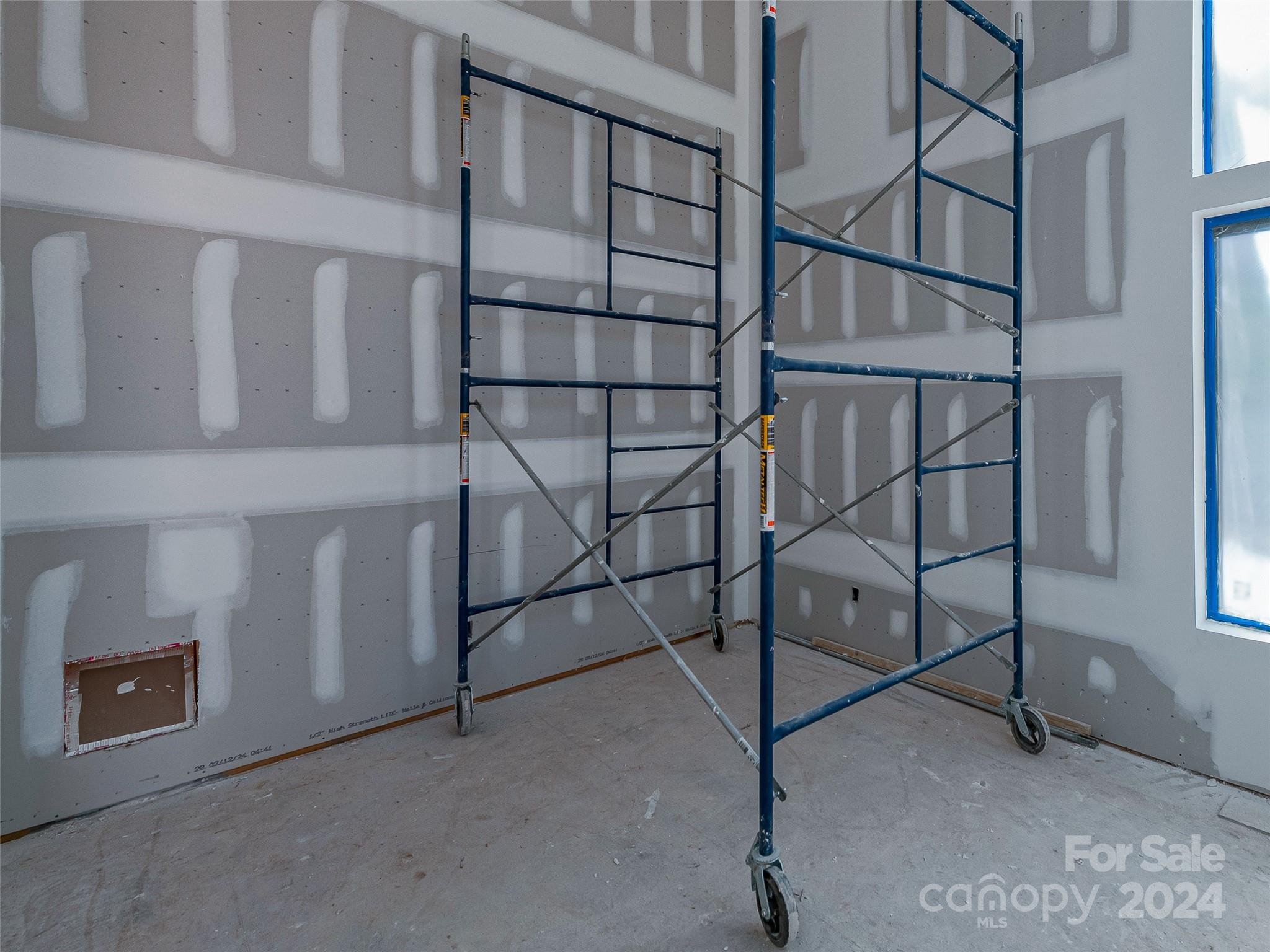 The Cliffs at Walnut Cove - Residential