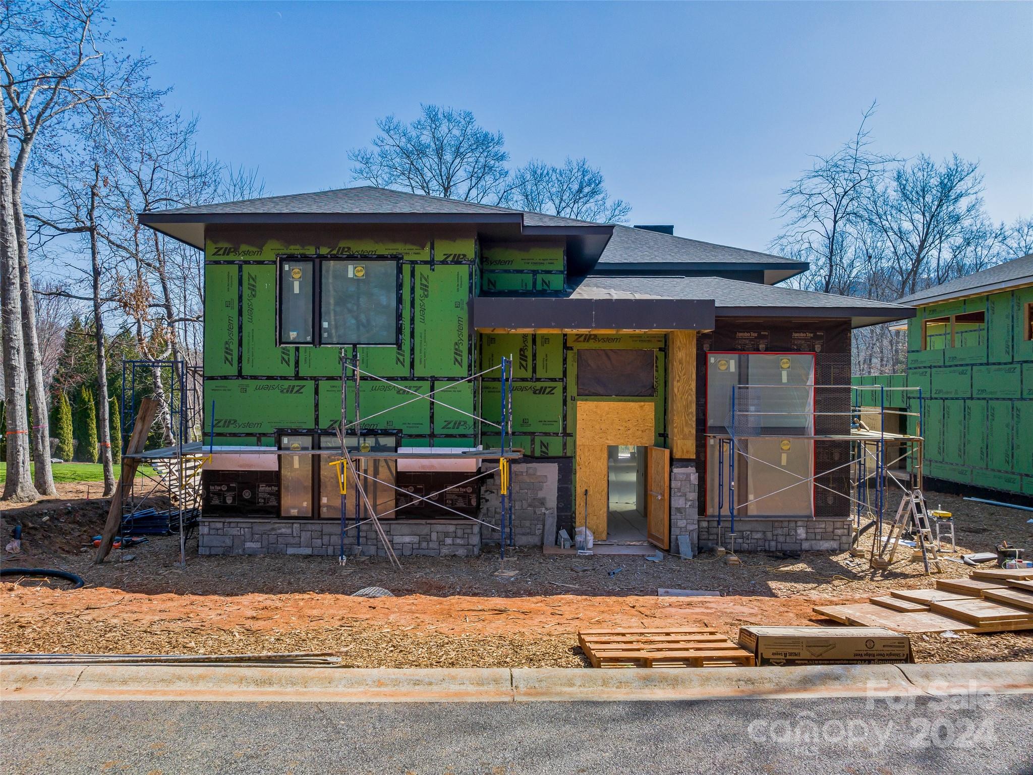 The Cliffs at Walnut Cove - Residential