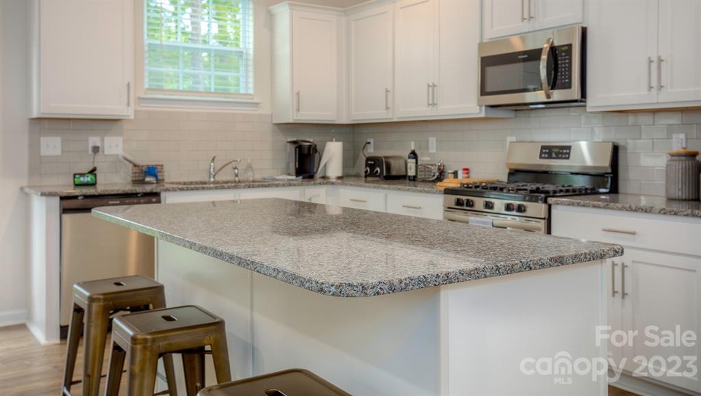 Azalea Ridge - Residential