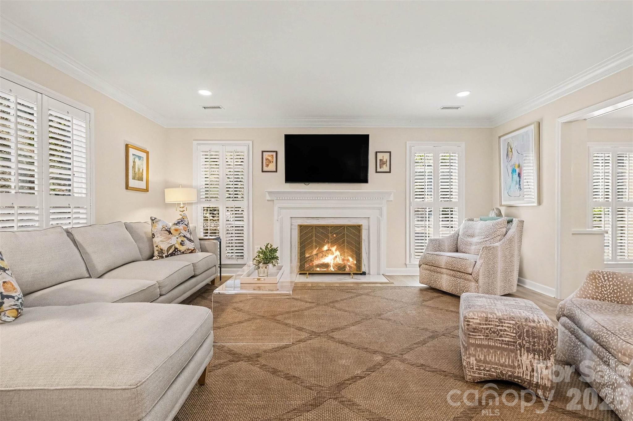7507 Red Oak Lane