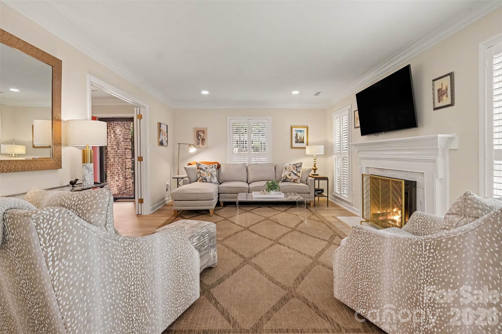 7507 Red Oak Lane
