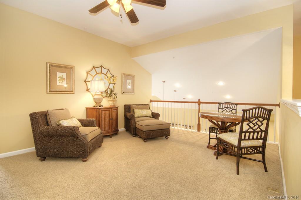 Lake Shore - Residential