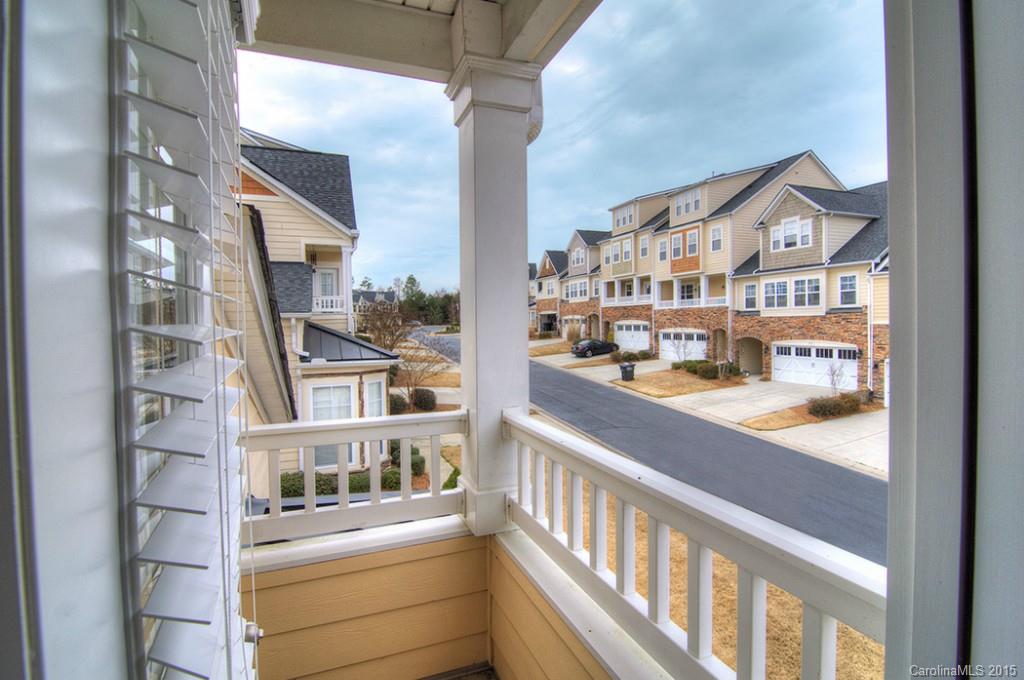 Lake Shore - Residential