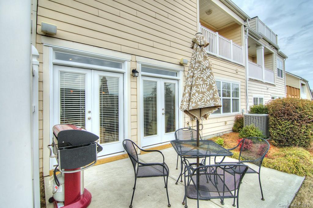 Lake Shore - Residential