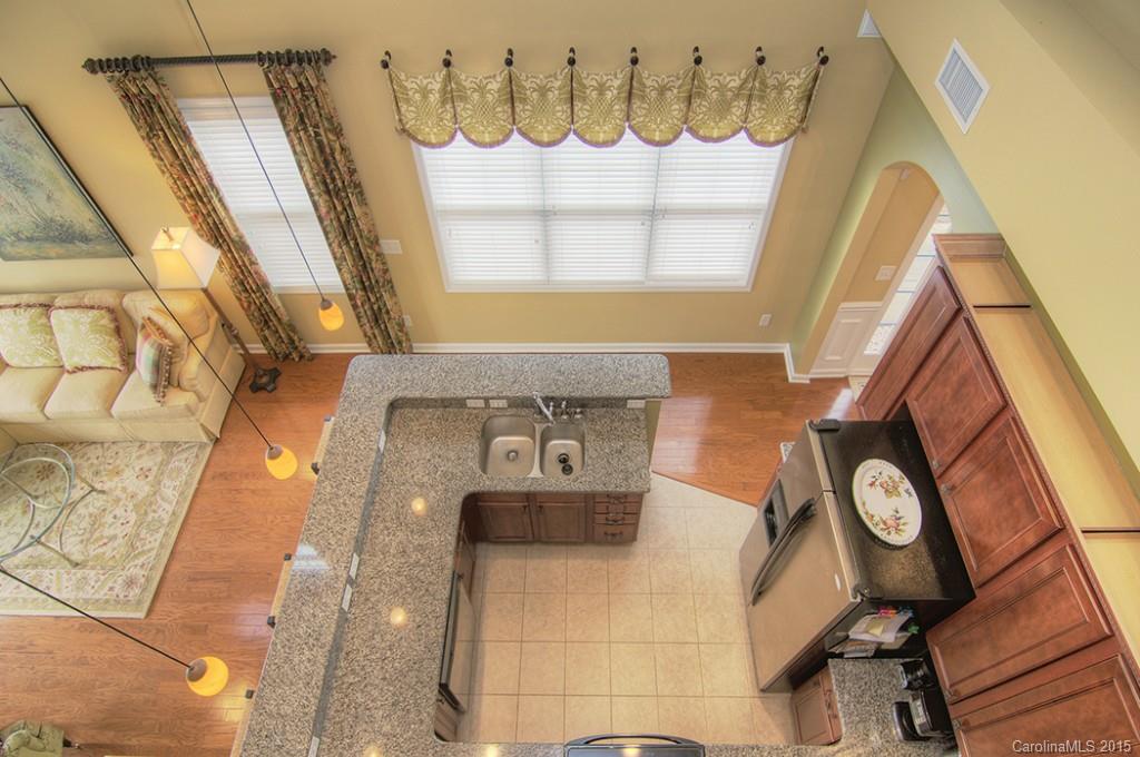 Lake Shore - Residential