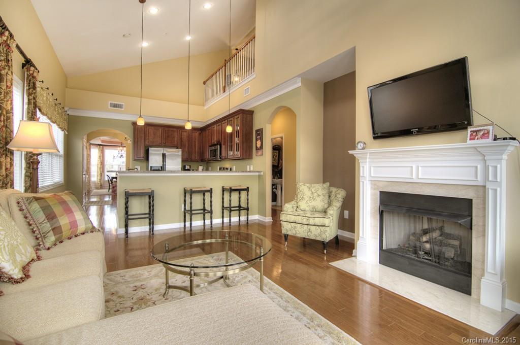 Lake Shore - Residential