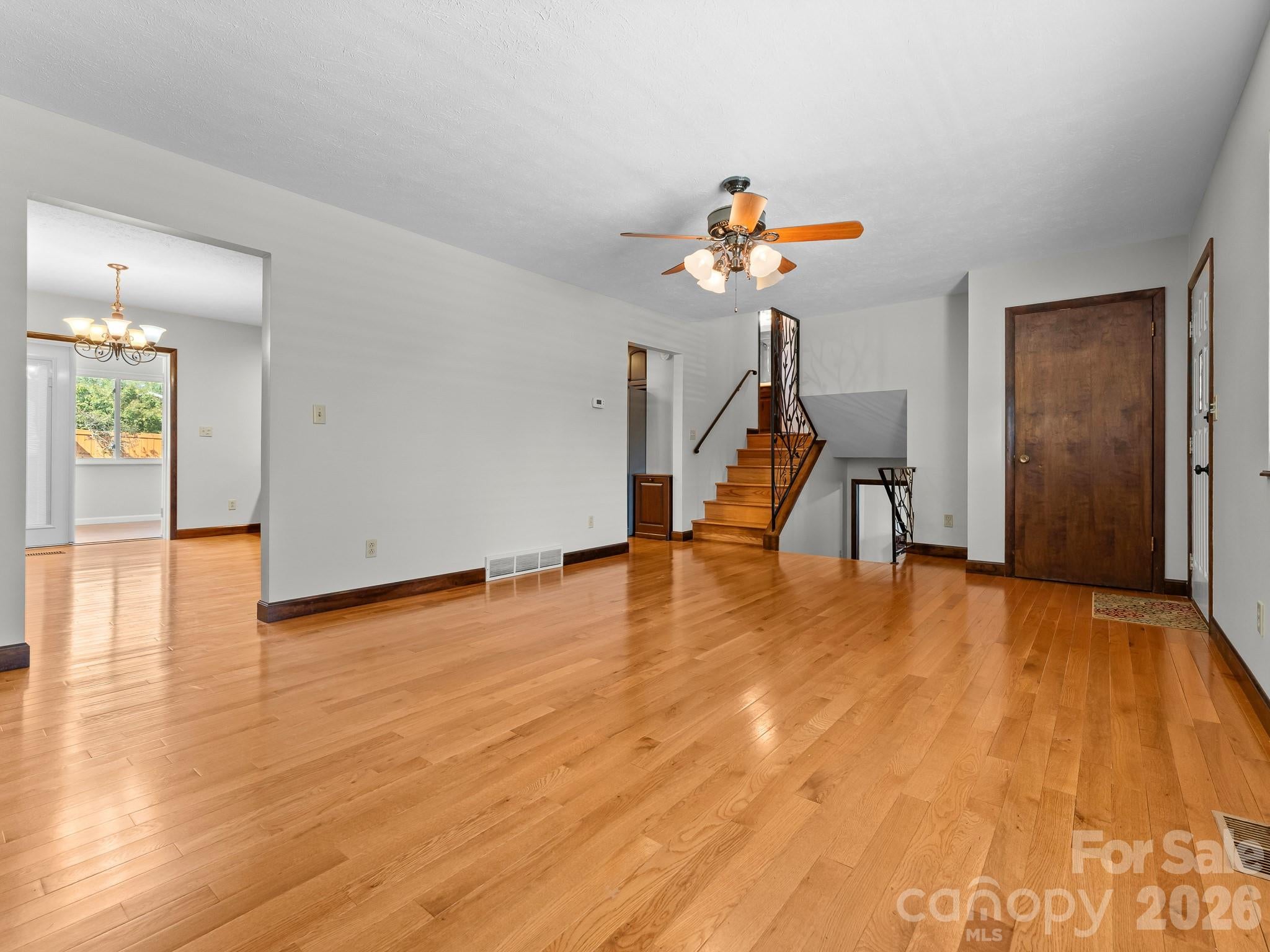 106 Mohican Trail