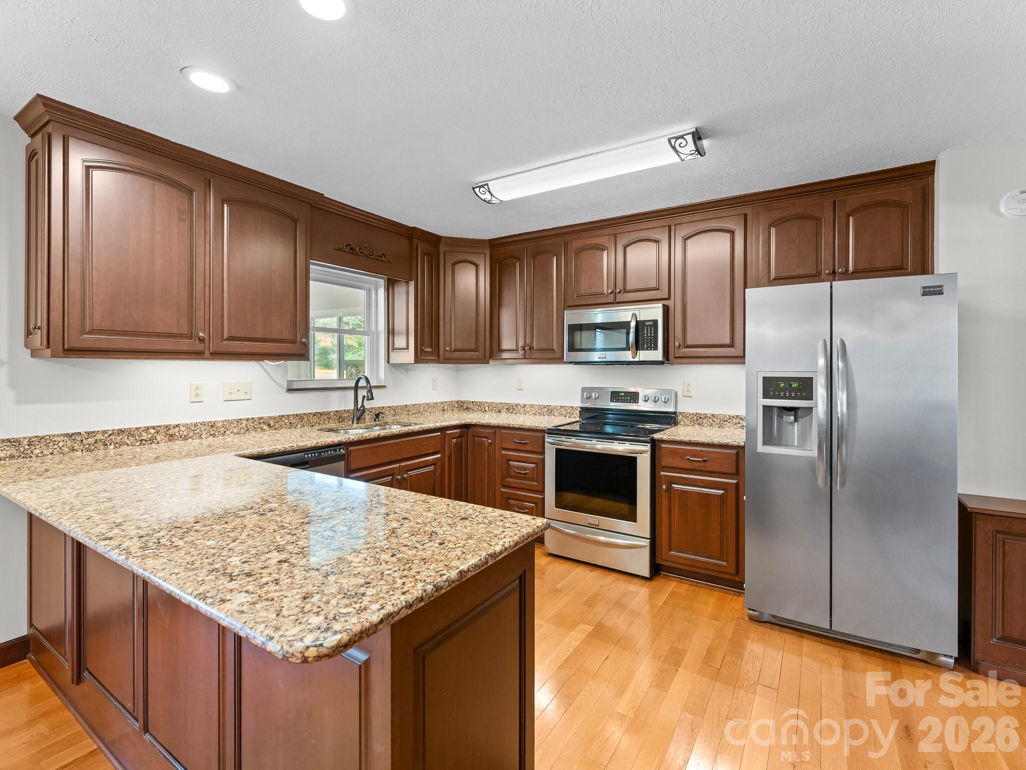 106 Mohican Trail