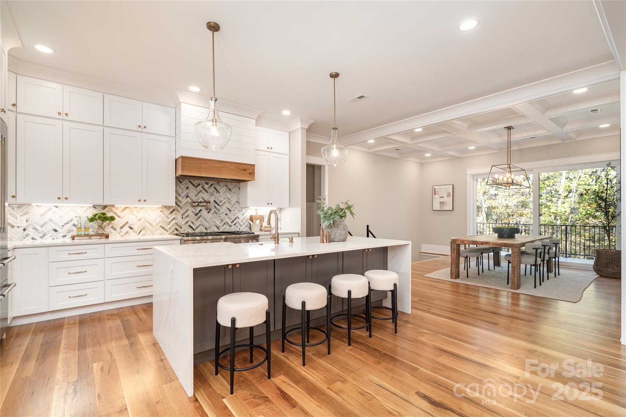 6632 Silver Fox Road