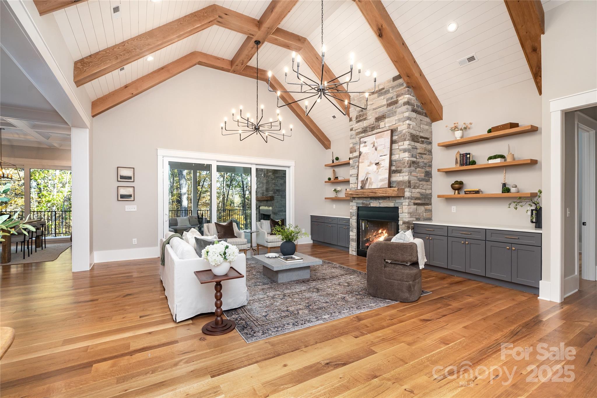 6632 Silver Fox Road