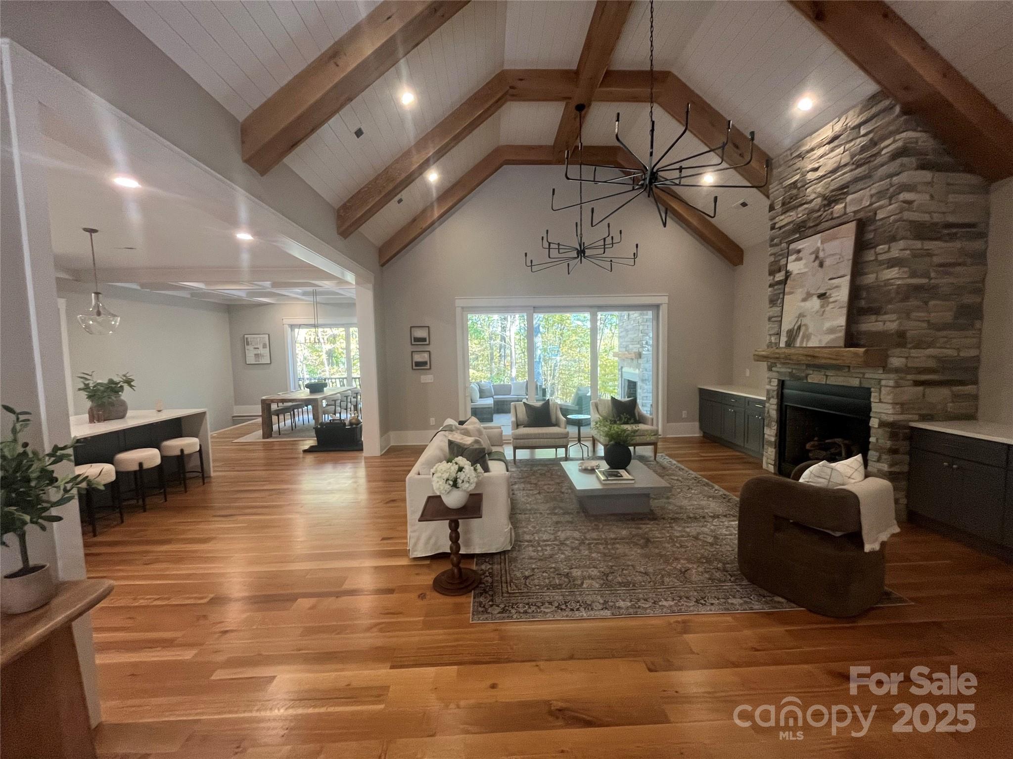 6632 Silver Fox Road