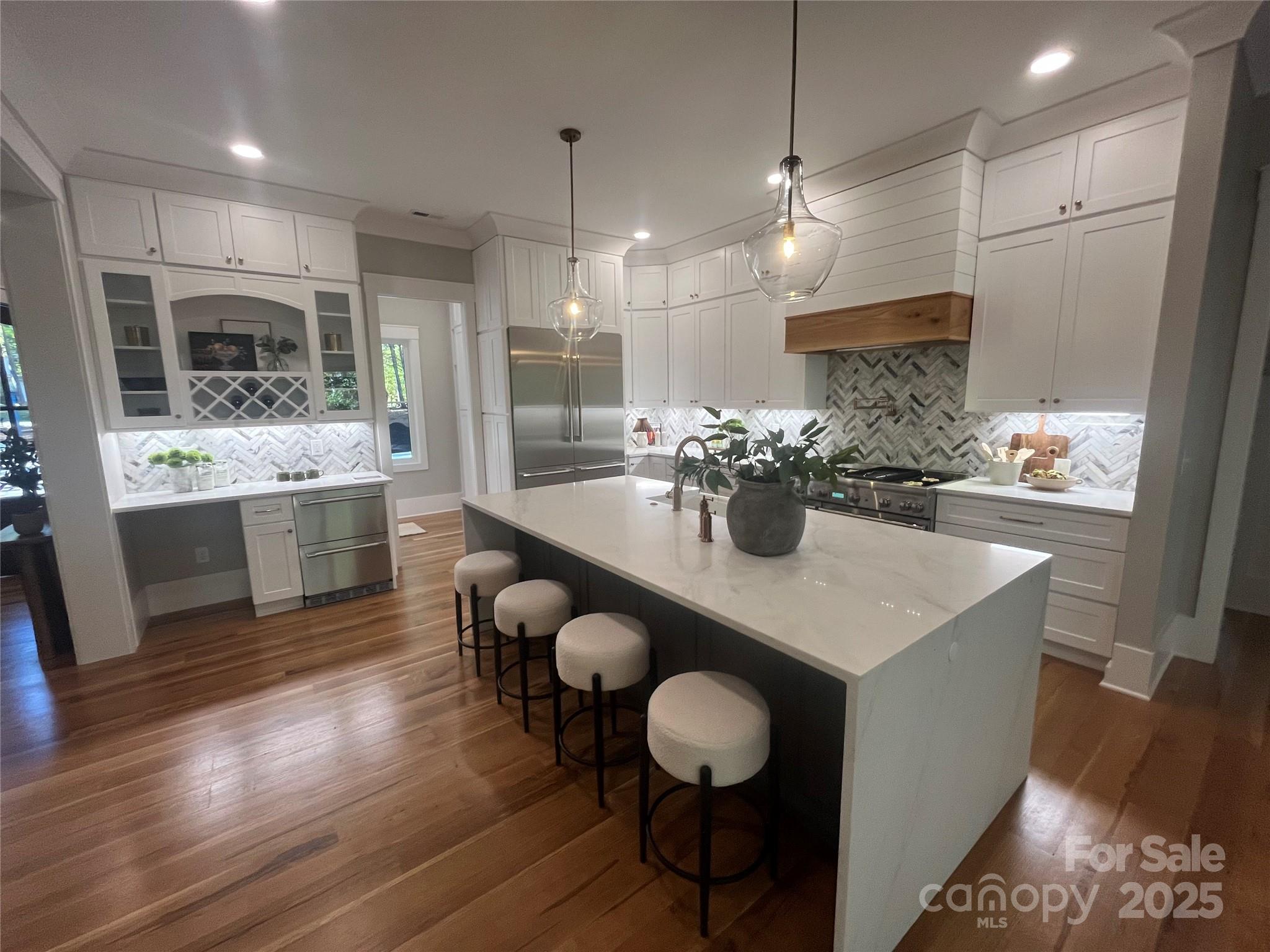 6632 Silver Fox Road