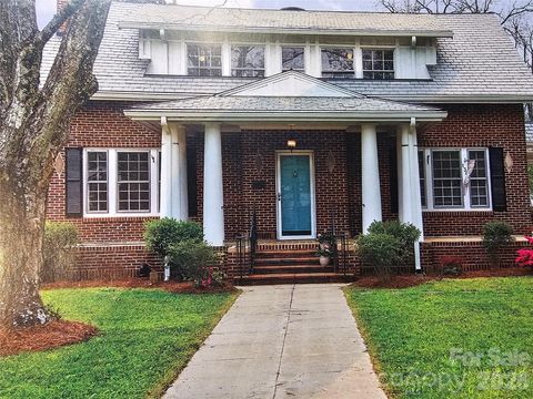 Photo of 136 York Street, Chester, SC 29706 (MLS # 4341678)