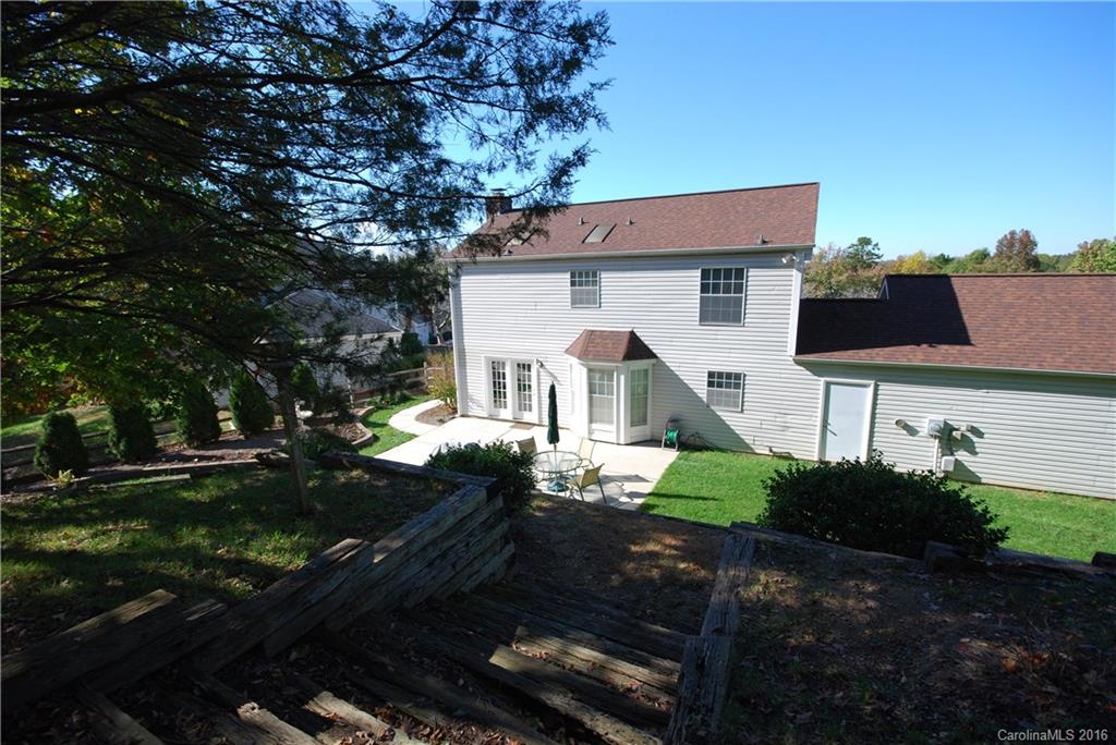 Woodside Falls - Residential