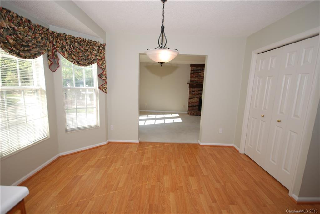 Woodside Falls - Residential