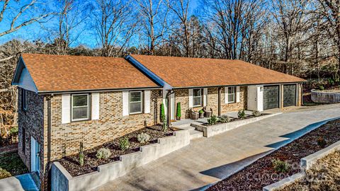 238 Lincoln Drive Forest City NC 28043