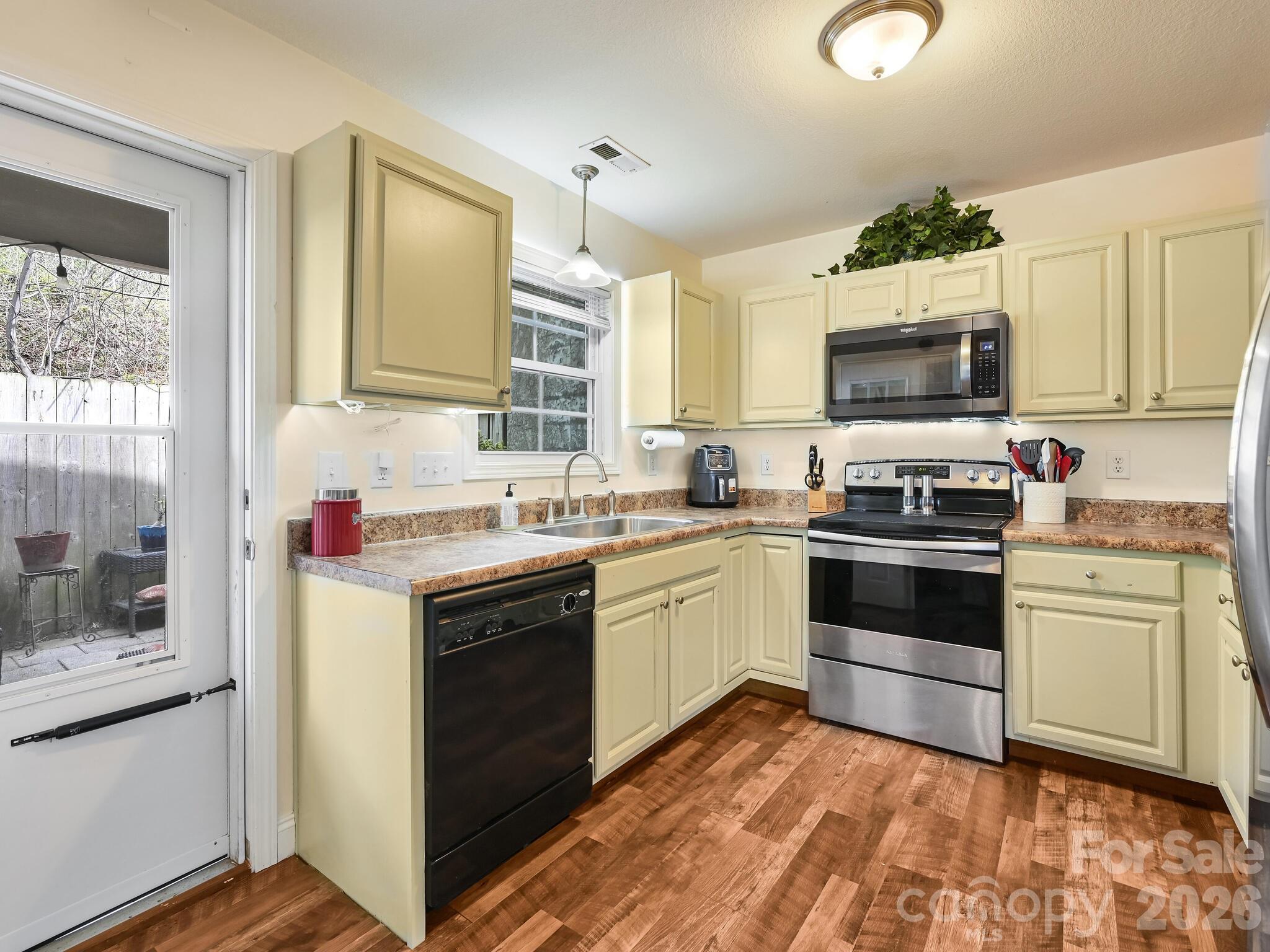 Lake Julian Trails - Residential