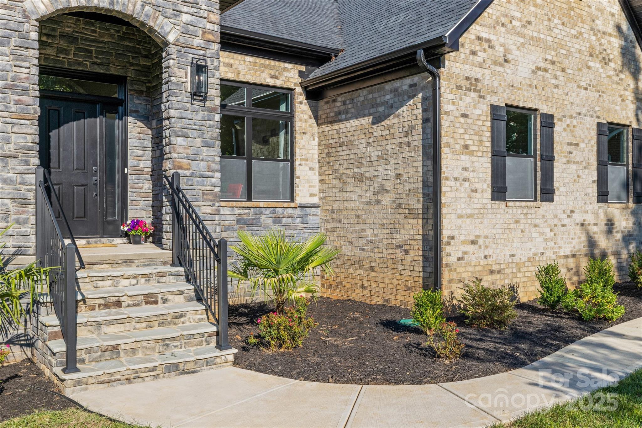 319 Inland Cove Court