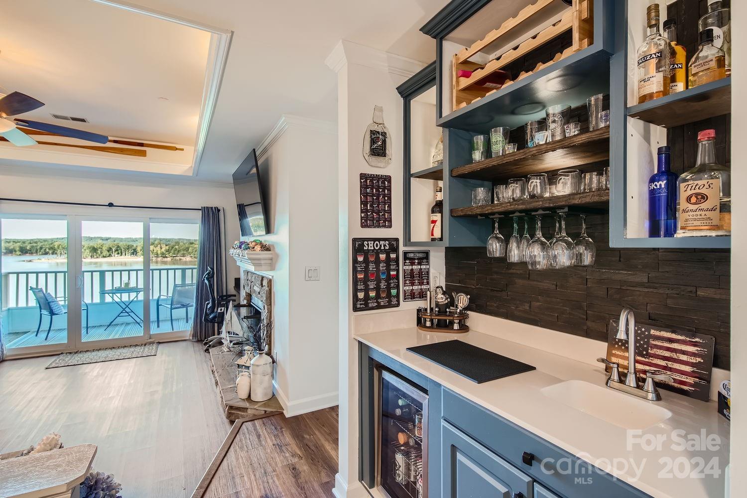 Emerald Point - Residential