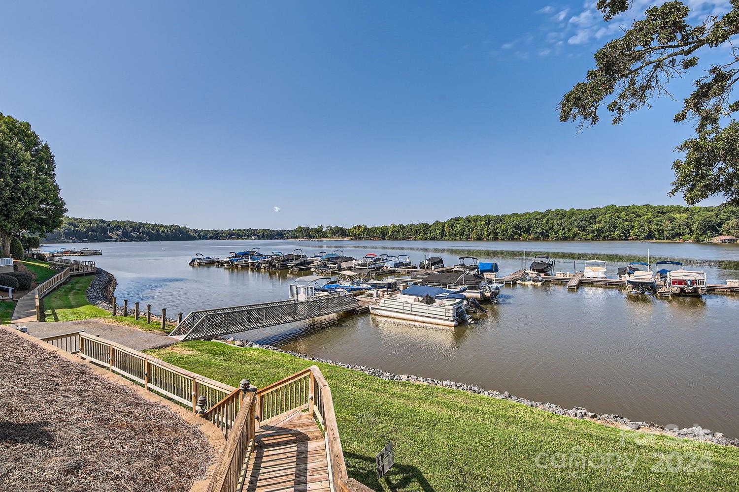 Emerald Point - Residential