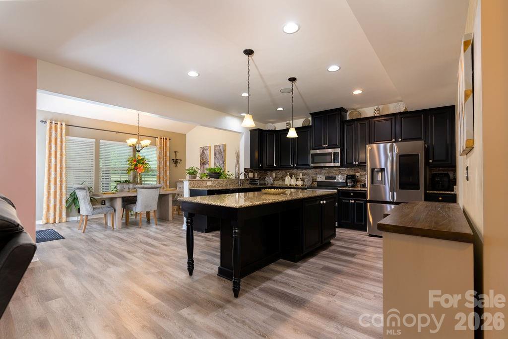 3338 Cord Oak Court