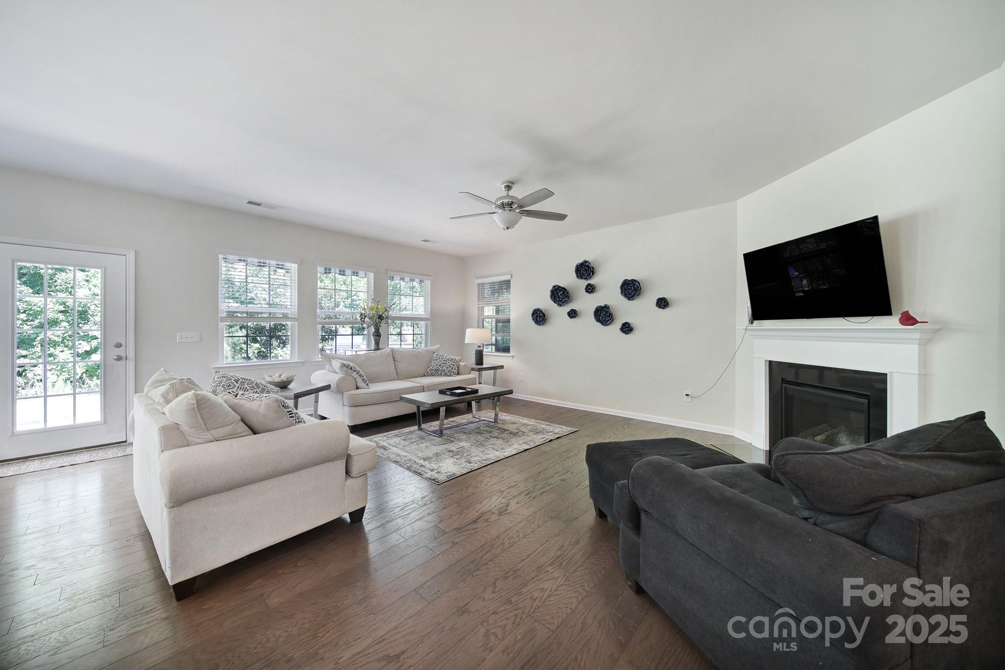 Tree Tops - Residential