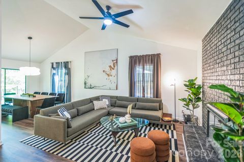 Photo of 52 Reynolda Drive, Asheville, NC 28803 (MLS # 4335332)