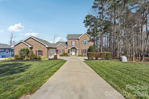 9484 Riviera Drive Sherrills Ford NC 28673