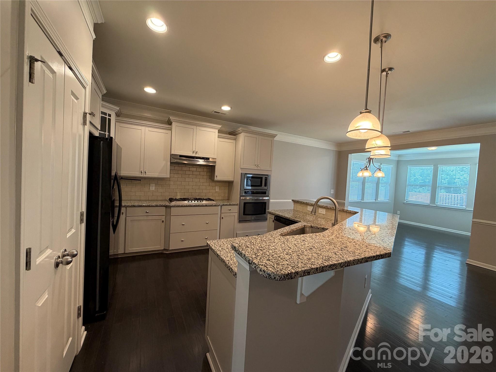 2218 Knocktree Drive