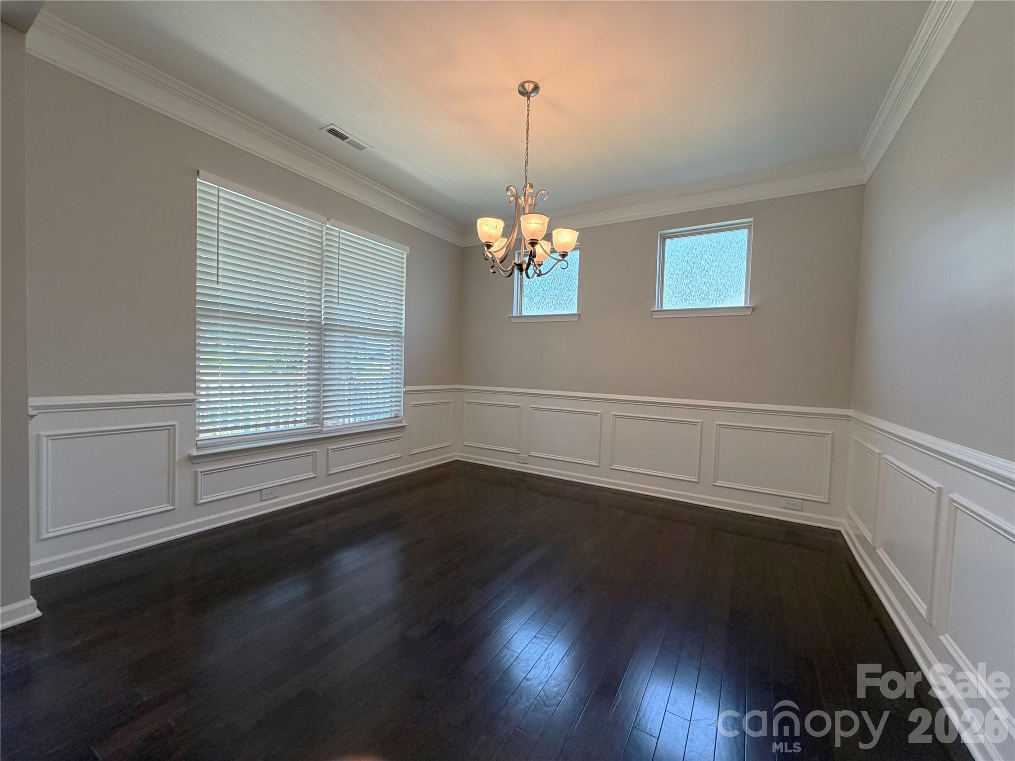 2218 Knocktree Drive