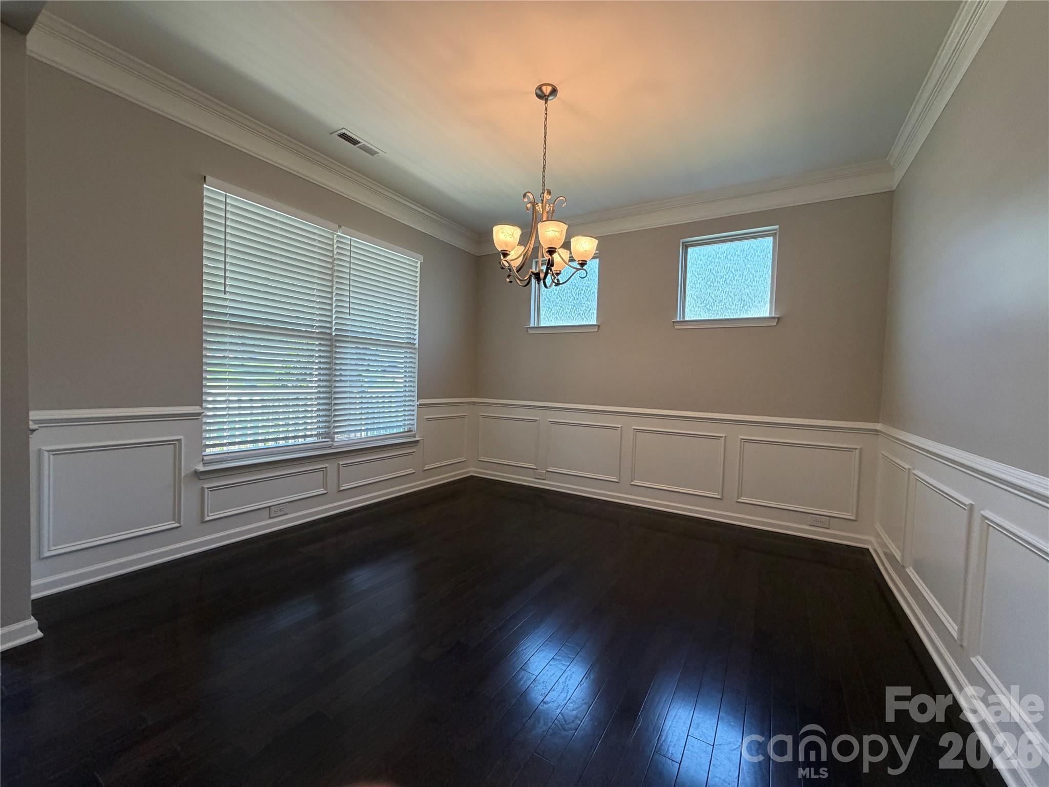 2218 Knocktree Drive