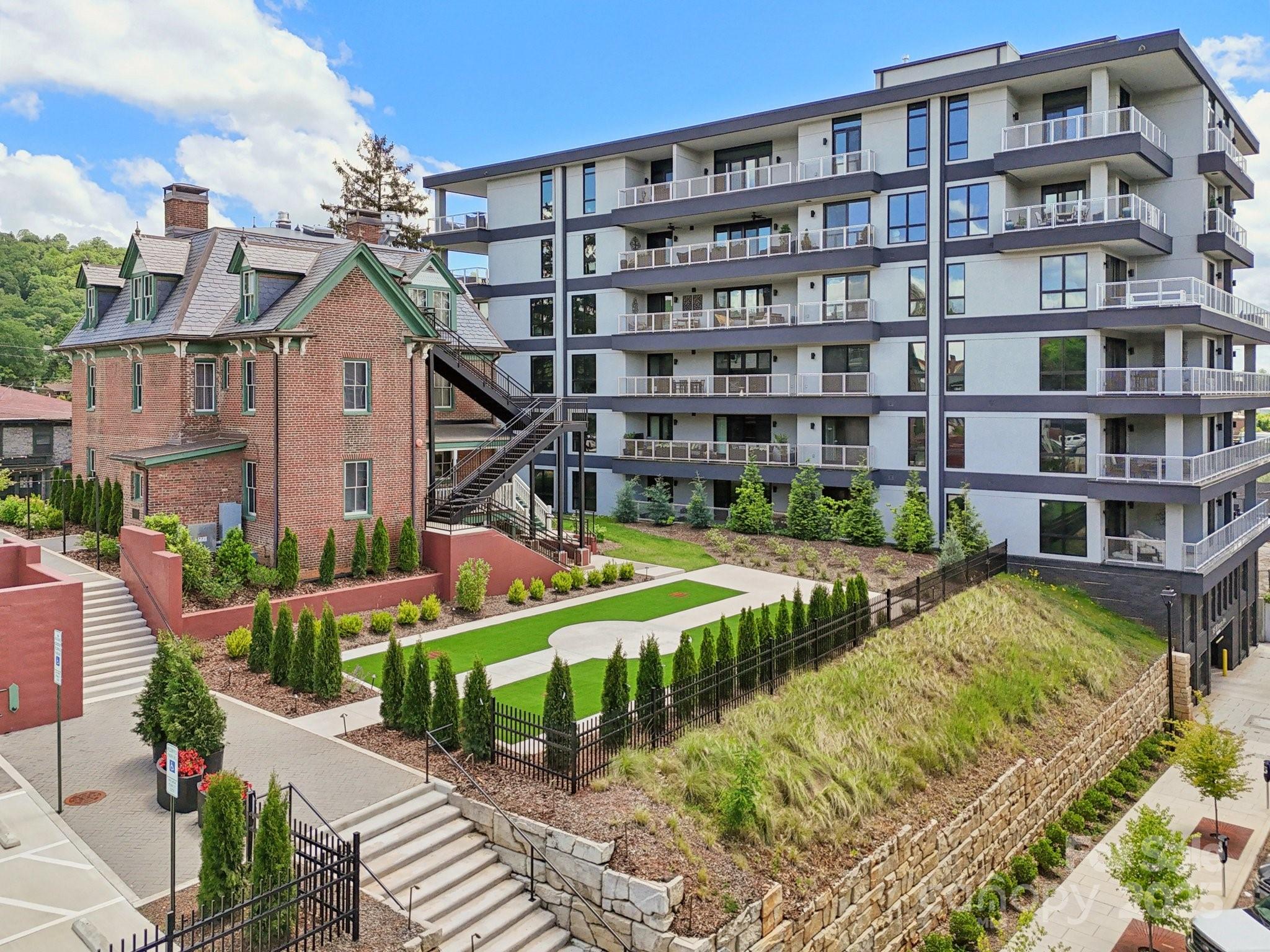 Lexington Station - Residential