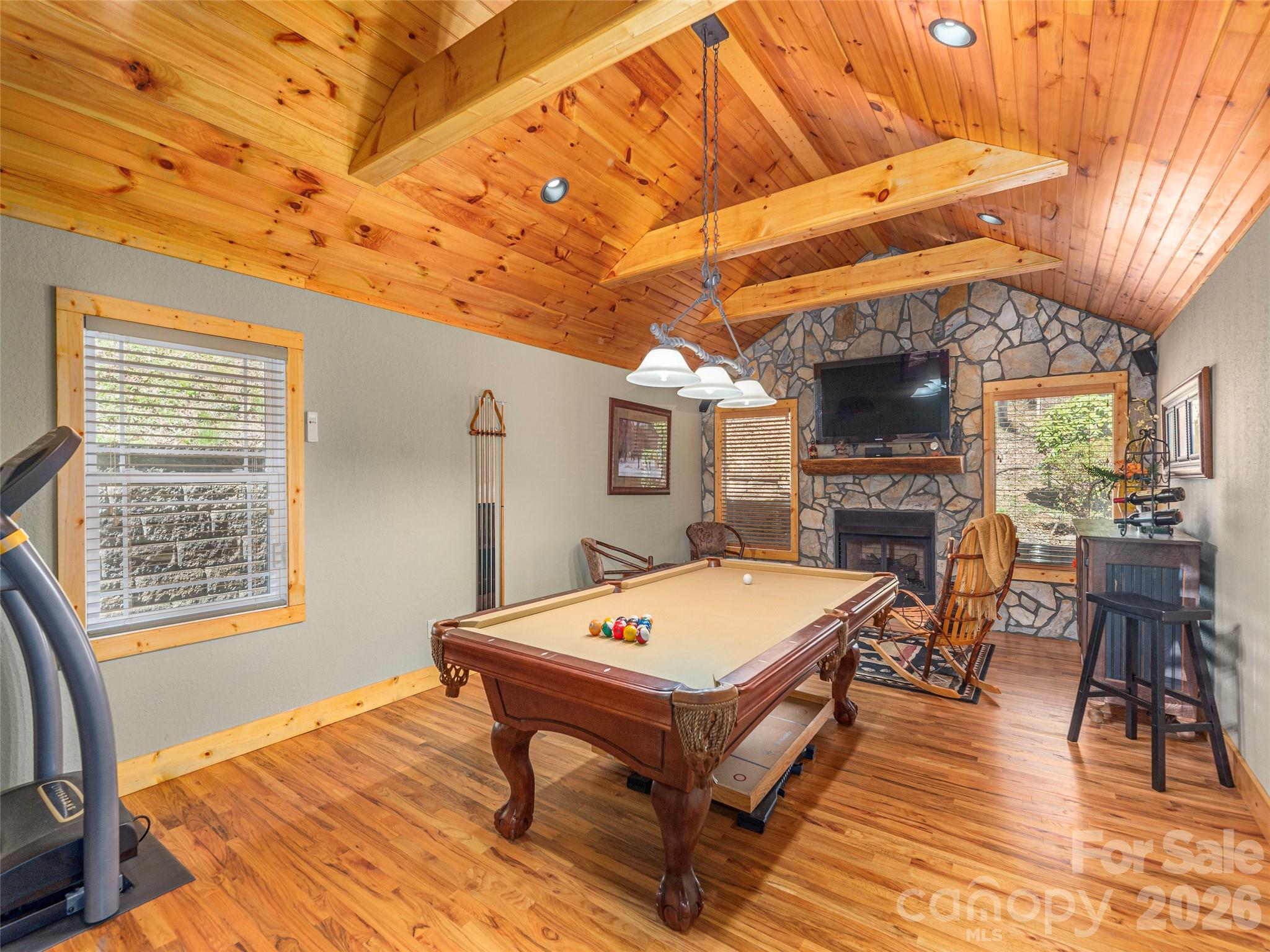 Sherwood Mountain - Residential