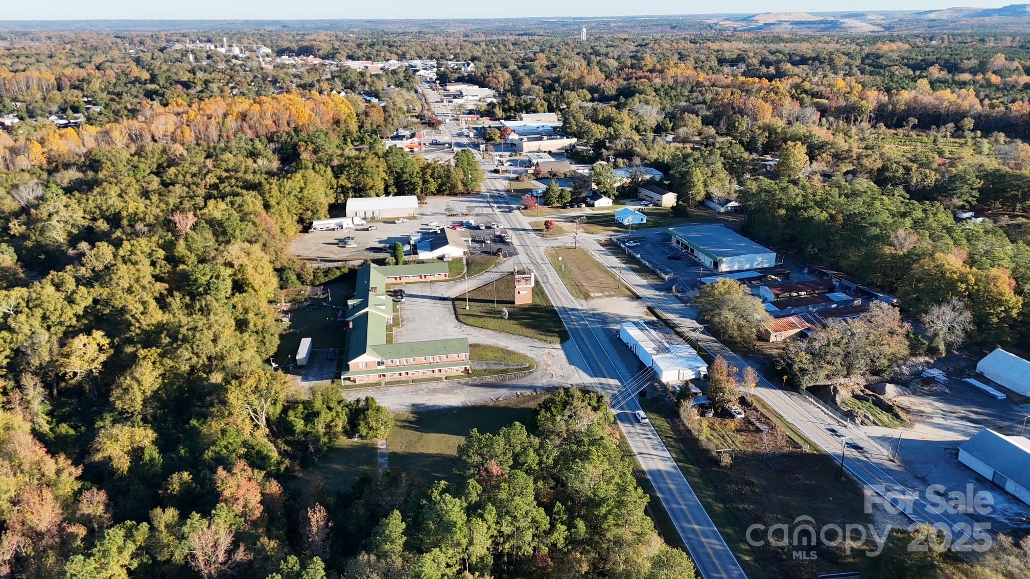 616 S Hampton Street