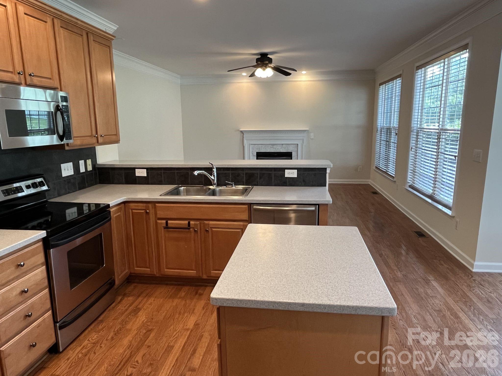 Greens At Birkdale Vill - Residential Lease