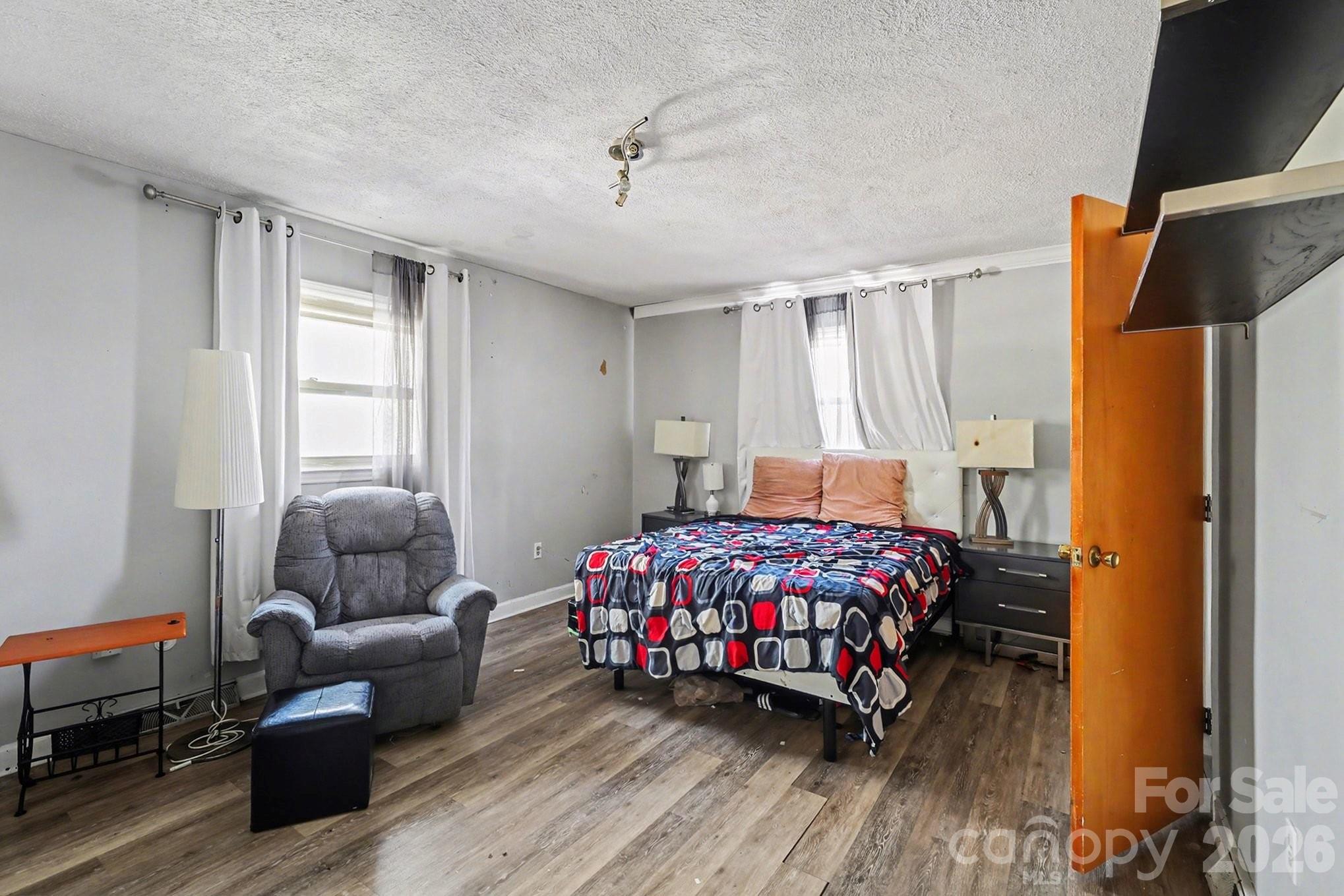 Valhalla - Residential