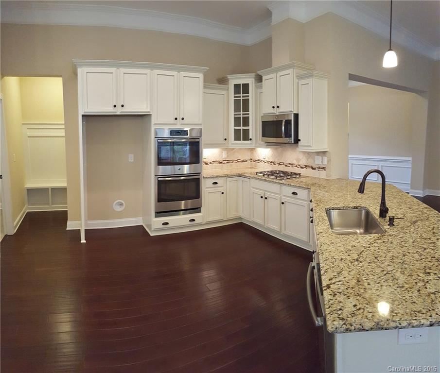 Lake Ridge - Residential