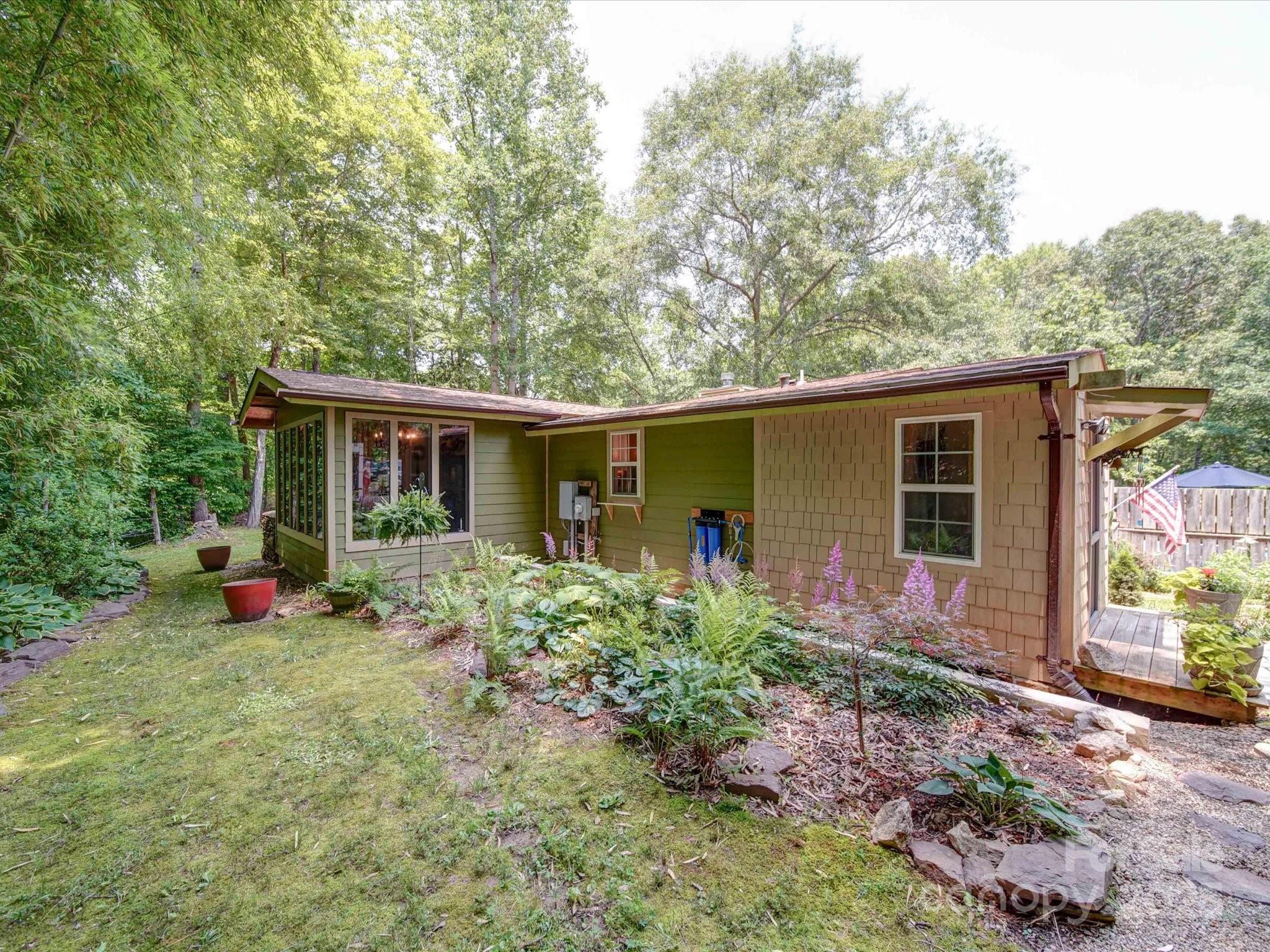 157 Old Hearth Road
