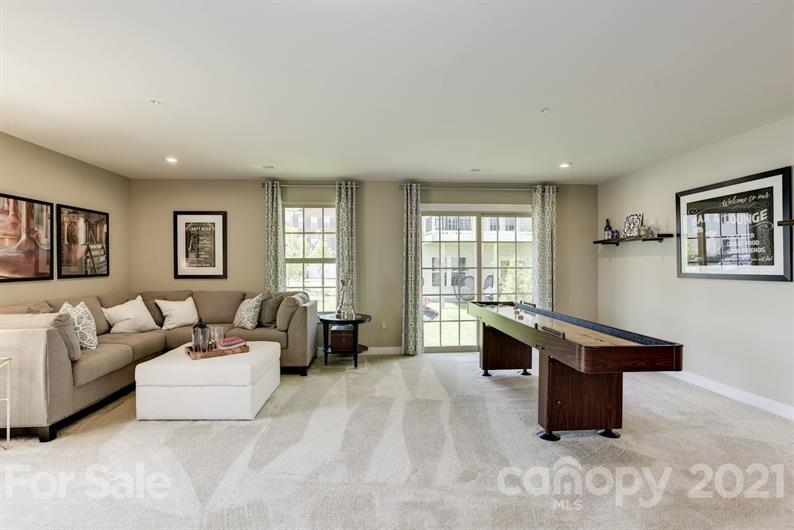 Trinity Townes - Residential