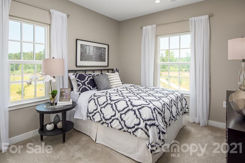 Trinity Townes - Residential