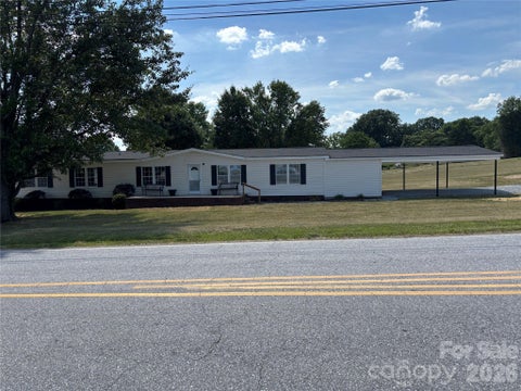 Photo of 559 School Drive, Taylorsville, NC 28681 (MLS # 4384662)